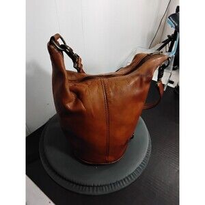 Hobo International Crossbody Bag Shoulder Brown Leather Bucket